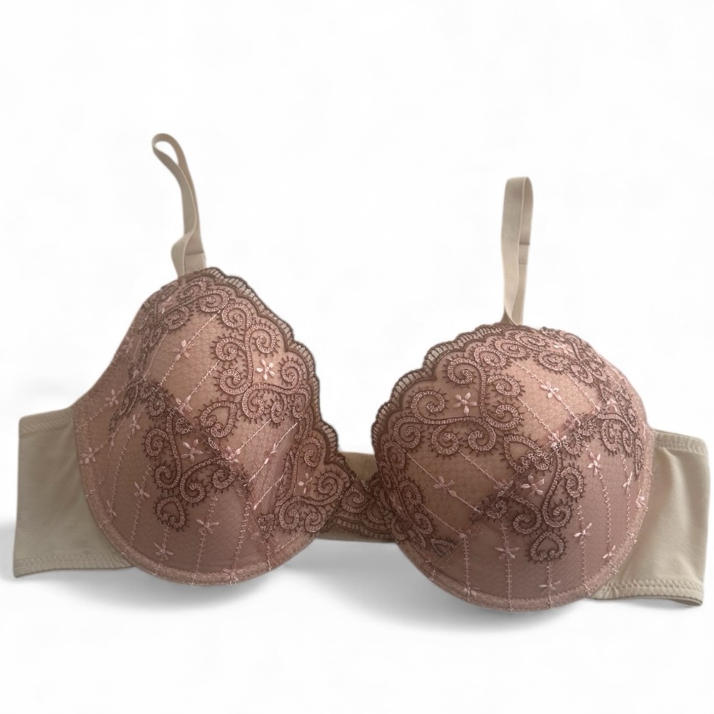 Cabernet Lace Bra Womens Size 42D